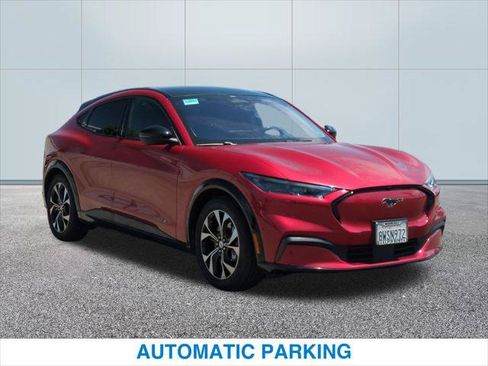 Used 2021 Ford Mustang Mach-E Premium RWD image 4