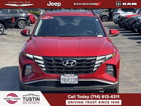 Used 2022 Hyundai Tucson SEL w/ Convenience Package AWD/4WD image 2