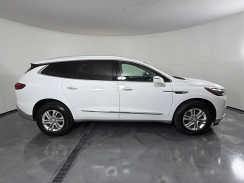 Used 2020 Buick Enclave Essence FWD image 4