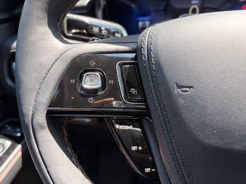New 2026 Lincoln Aviator AWD image 43