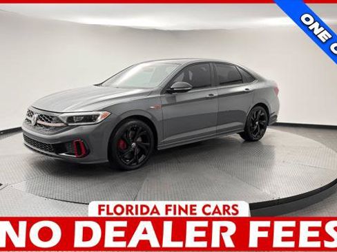Used 2023 Volkswagen Jetta GLI Autobahn FWD image 1