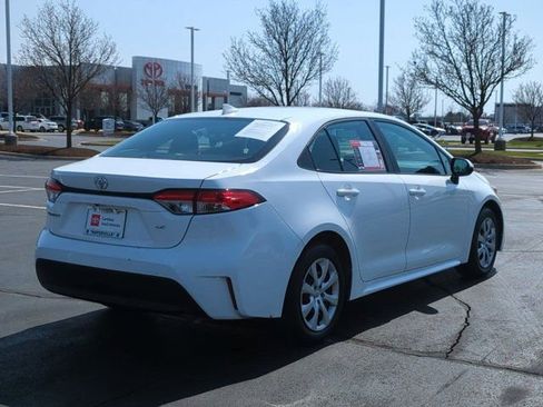 Certified 2024 Toyota Corolla LE image 5