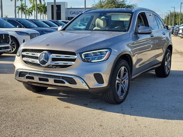 Used 2021 Mercedes-Benz GLC 300 image 3
