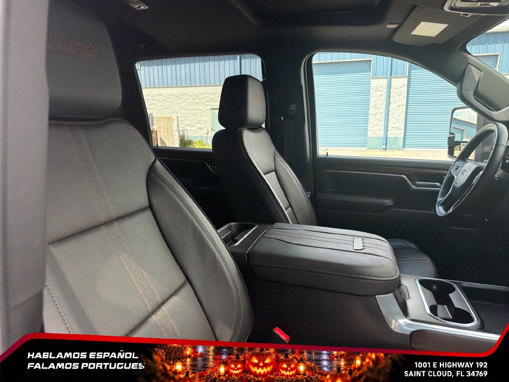 Used 2024 Chevrolet Silverado 2500 High Country w/ High Country Premium Package AWD/4WD image 32