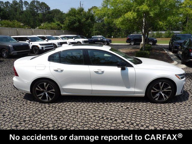 Certified 2025 Volvo S60 B5 Core FWD image 5