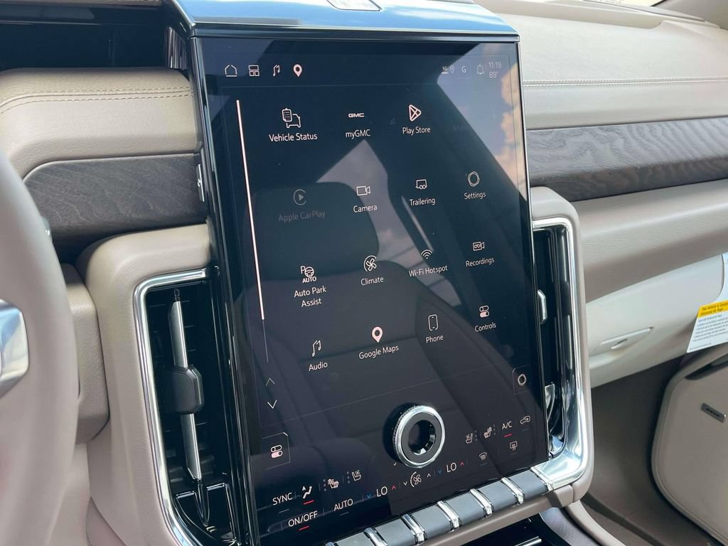 New 2026 GMC Yukon Denali w/ Sun & Power Step Package AWD/4WD image 29