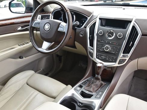 Used 2011 Cadillac SRX Luxury FWD image 11
