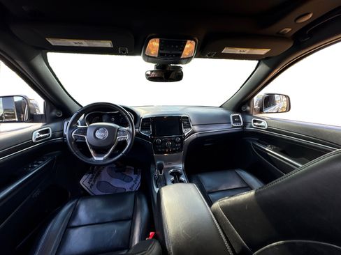 Used 2021 Jeep Grand Cherokee Limited w/ Luxury Group II image 23