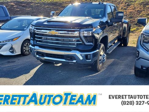 Used 2025 Chevrolet Silverado 3500 LTZ w/ LTZ Plus Package image 1