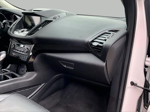 Used 2018 Ford Escape Titanium FWD image 18