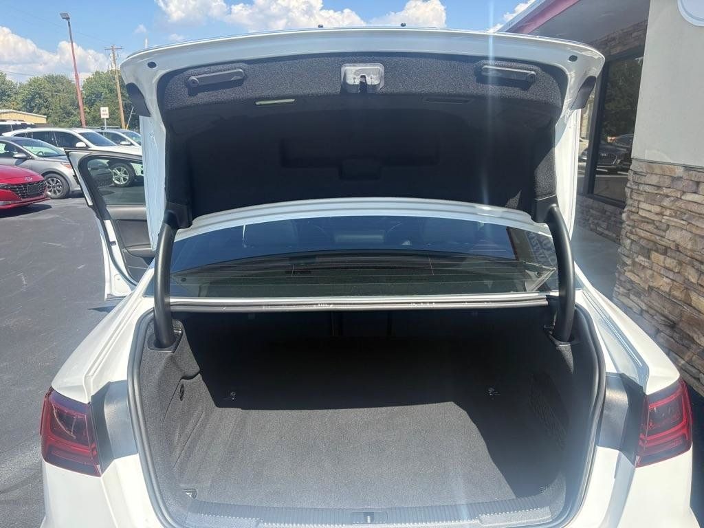 Used 2018 Audi A6 2.0T Premium AWD/4WD image 12