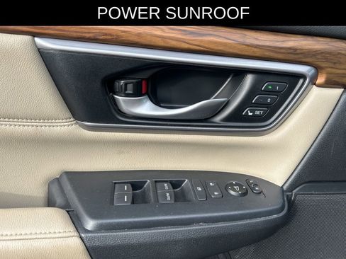 Used 2017 Honda CR-V EX-L image 12