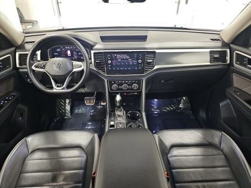 Used 2023 Volkswagen Atlas SEL Premium AWD/4WD image 33