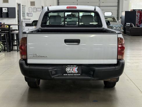 Used 2012 Toyota Tacoma 2WD Regular Cab image 3