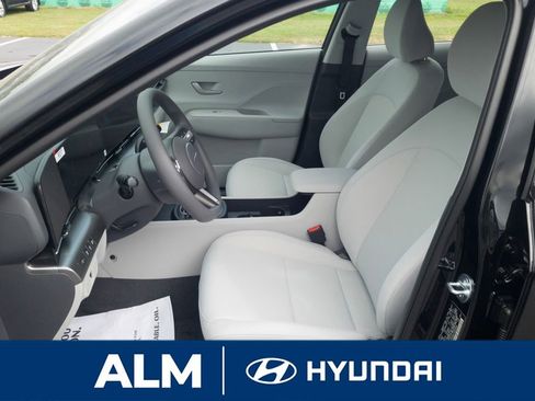 New 2026 Hyundai Kona SE FWD image 14