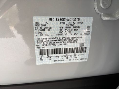 New 2026 Ford Explorer ST-Line w/ ST-Line Street Pack image 30