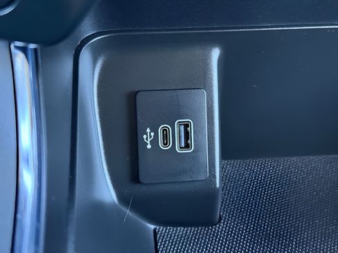 Used 2025 Ford F150 XLT w/ Equipment Group 301A Standard AWD/4WD image 12