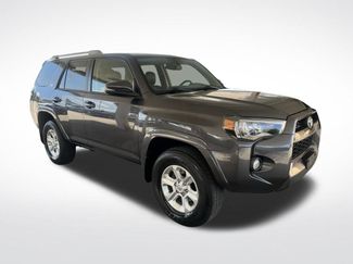 Used 2018 Toyota 4Runner SR5 Premium AWD/4WD video 3