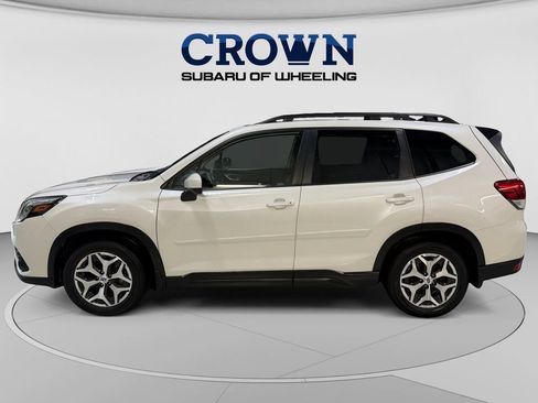 Used 2024 Subaru Forester Premium AWD/4WD image 6