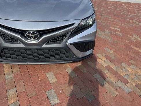Used 2022 Toyota Camry SE FWD image 24