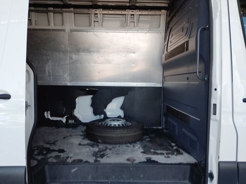 Used 2020 Mercedes-Benz Sprinter 3500 image 13