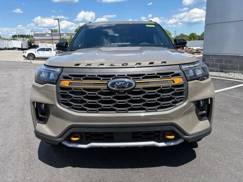 Certified 2026 Ford Explorer Tremor w/ Tremor Ultimate Package AWD/4WD image 8