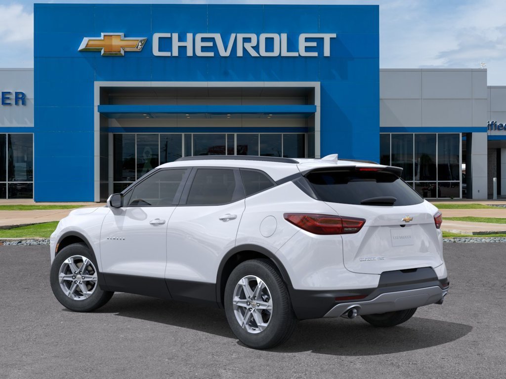 New 2026 Chevrolet Blazer LT w/ Convenience Package AWD/4WD image 3