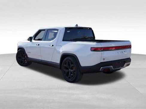 Used 2022 Rivian R1T Adventure image 7
