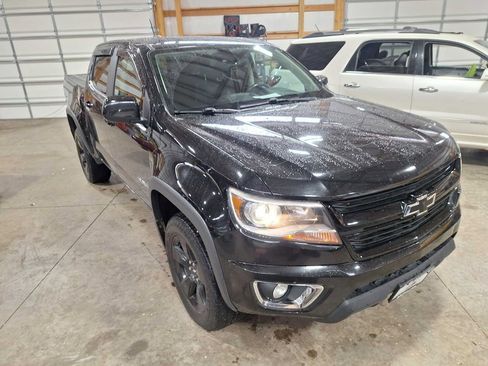 Used 2016 Chevrolet Colorado LT w/ Midnight Edition AWD/4WD image 10
