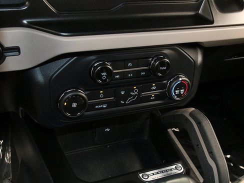 Used 2021 Ford Bronco Big Bend image 20