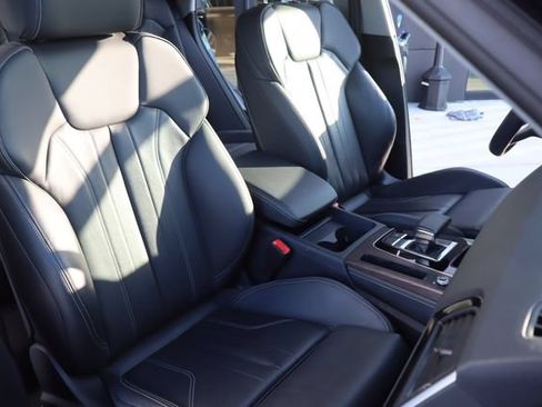 Used 2024 Audi Q5 2.0T Premium Plus AWD/4WD image 13