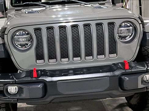 Used 2021 Jeep Wrangler Unlimited Rubicon AWD/4WD image 38