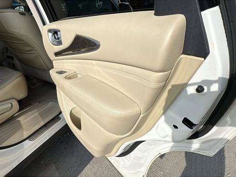 Used 2013 INFINITI JX35 FWD w/ Premium Pkg image 21