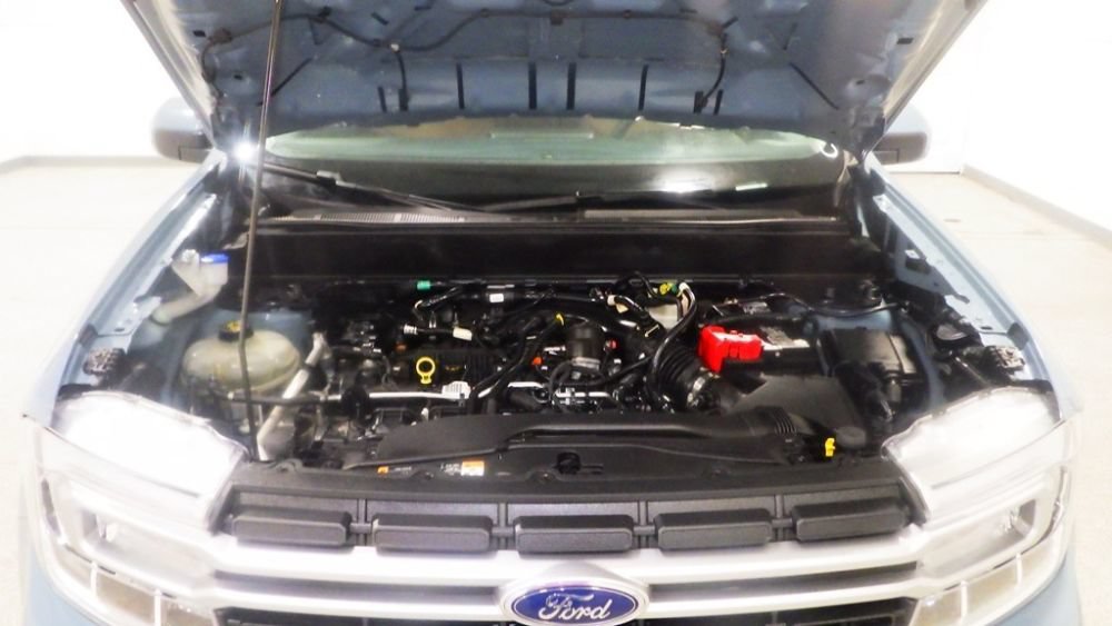 Used 2023 Ford Maverick Lariat w/ Equipment Group 500A Standard AWD/4WD image 10