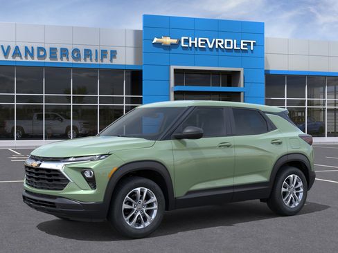 New 2026 Chevrolet TrailBlazer LS w/ LS Convenience Package FWD image 2