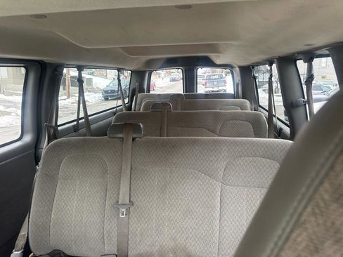 Used 2017 Chevrolet Express 3500 LT w/ LT Preferred Equipment Group RWD image 25