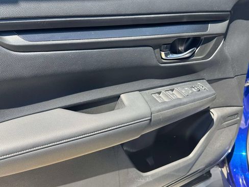 Used 2024 Honda CR-V LX image 26