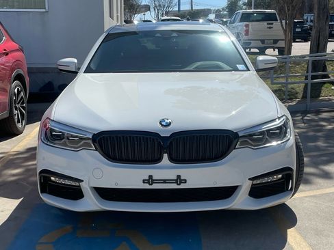 Used 2018 BMW 540i w/ M Sport Package image 2
