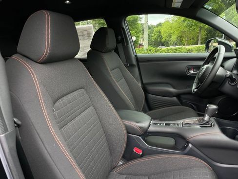 Certified 2025 Honda HR-V Sport image 31