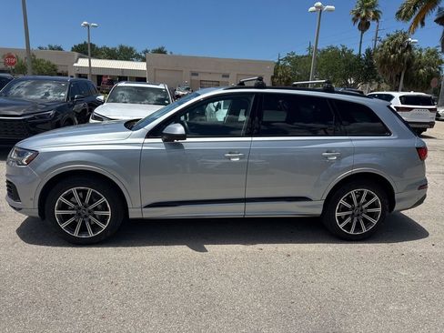 Used 2023 Audi Q7 2.0T Premium Plus w/ Premium Plus Package AWD/4WD image 2