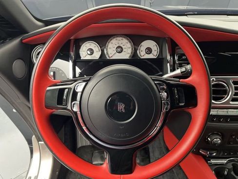 Used 2018 Rolls-Royce Wraith RWD image 15