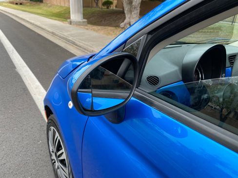 Used 2015 FIAT 500 Pop image 17