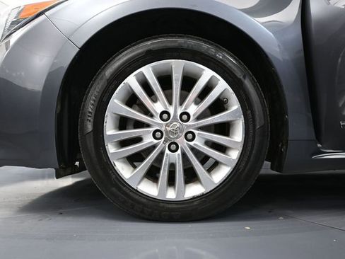 Used 2013 Toyota Avalon XLE Premium image 15