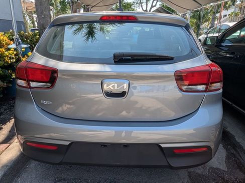 Used 2022 Kia Rio S w/ Option Group 015 FWD image 11