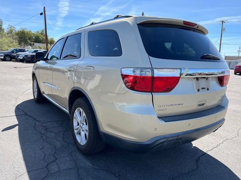 Used 2011 Dodge Durango Crew image 5