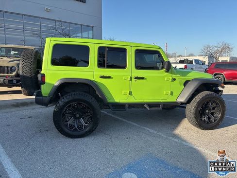 Used 2024 Jeep Wrangler Unlimited Sport AWD/4WD image 28