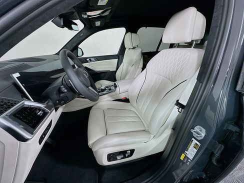 New 2026 BMW X5 xDrive50e w/ Executive Package image 16