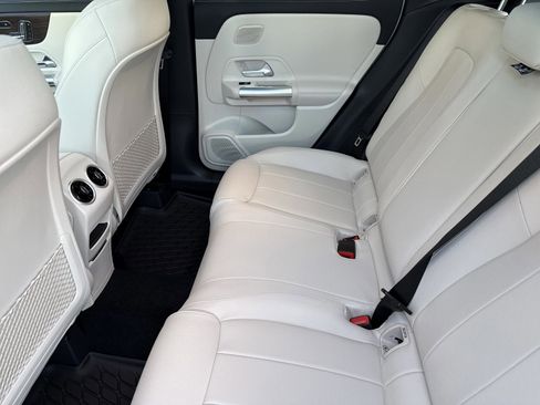 Used 2026 Mercedes-Benz GLA 250 image 33