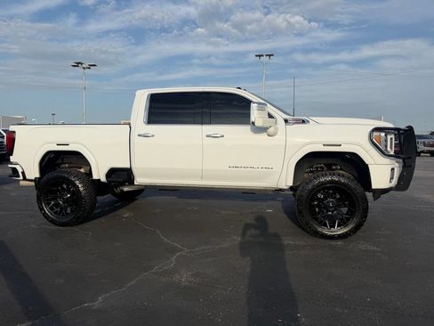 Used 2020 GMC Sierra 3500 Denali w/ Denali Ultimate Package AWD/4WD image 4