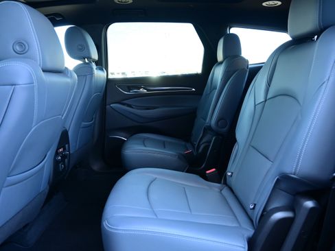 Used 2023 Buick Enclave Essence w/ Experience Buick Package image 16